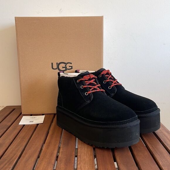 UGG Neumel Heritage Platform Boots Black USA Women Size 11/UK 9/EU 42 - Picture 1 of 15